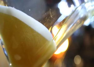 青島精選美食 休閑風格的爵士酒館,酒香 曲妙 菜美味